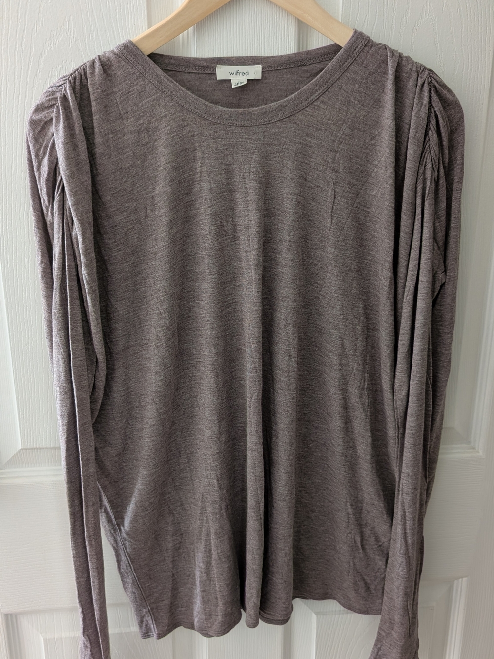 Wilfred Lightweight Long Sleeve Cinched Shoulder Top